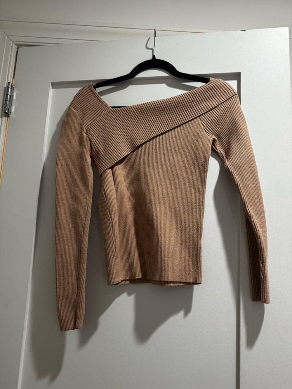 Ribbed Off-Shoulder Sweater - Camel